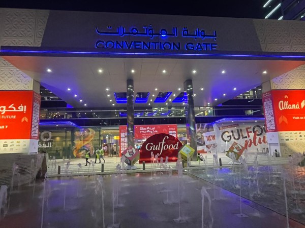 Los fabricantes de helado smöoy y ebbany participan  en la Feria GulFood de Dubai